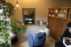 Kon 髪を育てる美容室様