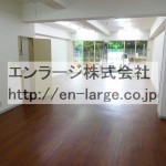  (内装)