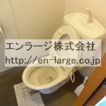 トイレ　1F