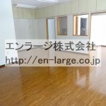  (内装)