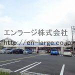 隣接　コンビニ営業中 (内装)