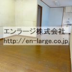 1F (内装)