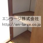 2F (内装)
