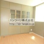 (内装)