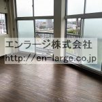  (内装)