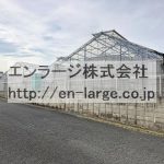 右(外観)