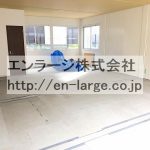  (内装)