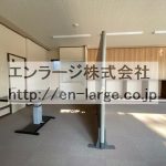  (内装)