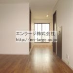 同じ建物の違うお部屋の写真です。 (内装)