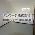 同じ建物の違うお部屋の写真です。 (内装)