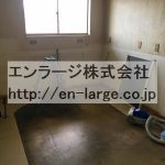  (内装)