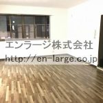  (内装)