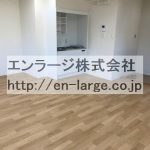  (内装)