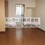  (内装)