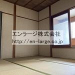  (内装)