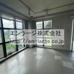  (内装)