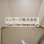  (内装)