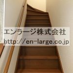 階段　新築当時の写真です。