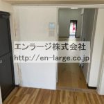  (内装)