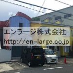左側 (外観)