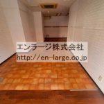  (内装)
