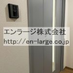入口 (外観)
