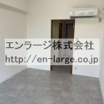  (内装)