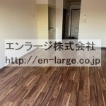  (内装)