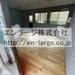  (内装)