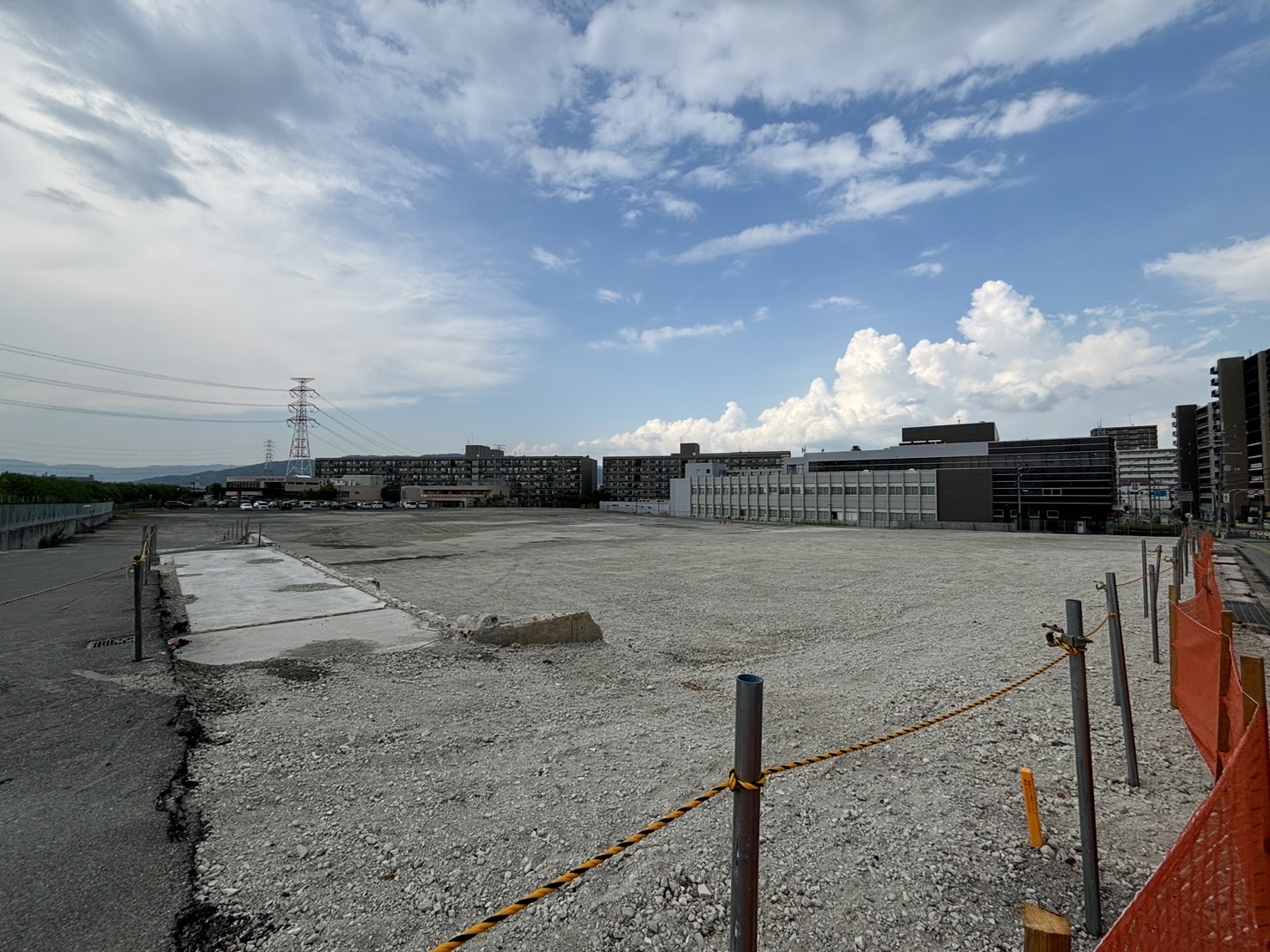 枚方市・寝屋川市におけるパチンコ店の閉店と跡地の様子 令和6年8月5日撮影
