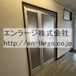 入口 (内装)