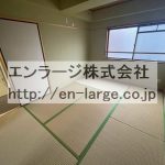  (内装)