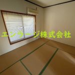  (内装)