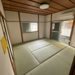 1F (内装)