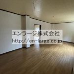  (内装)