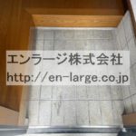 (玄関)