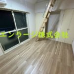  (内装)