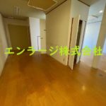  (内装)