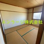 2F (内装)