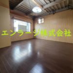  (内装)