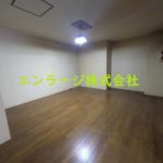  (内装)