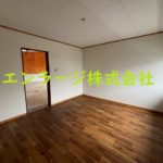  (内装)