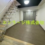 (内装)