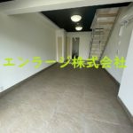  (内装)