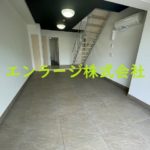  (内装)