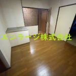  (内装)