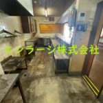  (内装)