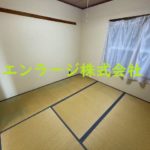  (内装)