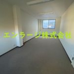 2F (内装)