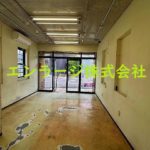  (内装)